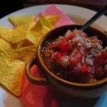 TAHOE - 牛ひき肉のメキシコ風とトルティーヤチップス