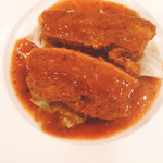 ポワソンルージュ - 豚バラ肉のビール煮込み