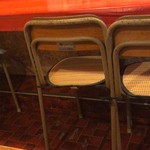 中華のんき - 学校の椅子Σ(ﾟдﾟ；)