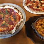 ラ・フォレ - マルゲリータ/プロシュート/本日のランチ パスタ