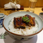 柳家錦 - 中入り三段天然鰻丼