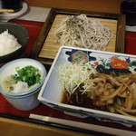 Chiyuu bei - 生姜焼き＋ざる蕎麦　780円