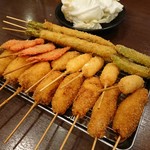 Shinsekai Kushikatsu Ittoku - 串カツいろいろ！