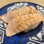 金沢回転寿司 輝らり - 炙りサーモン…200円（税別）