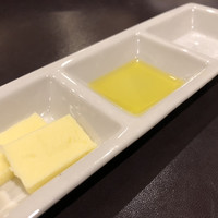 Sucre - パン用のバター＆オイル