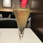 オーグードゥジュール メルヴェイユ 博多 - ブリュット・トラディション ＮＶ ジャック・ドゥフランス