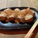 たことぼうず。 - とろとろチーズたこ焼き だし醤油