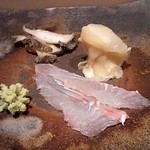 鮨 橋口 - 真鯛、蒸し鮑