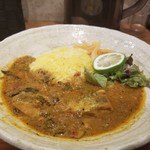 SPICY CURRY 魯珈 - すだちで頂く！鯖の塩麹カレー