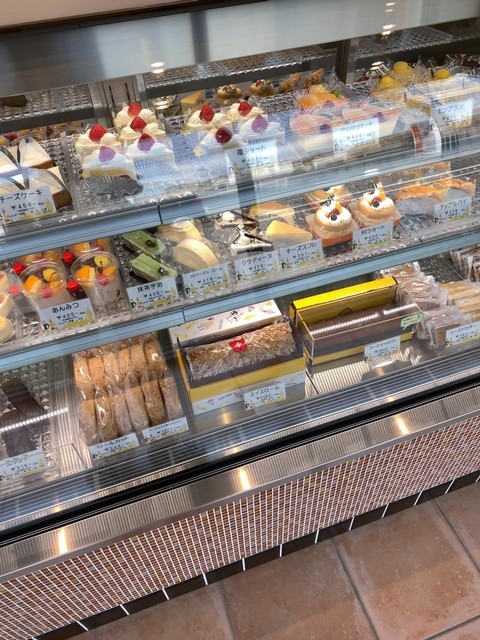 まるたや洋菓子店 神田本店 新浜松 ケーキ 食べログ