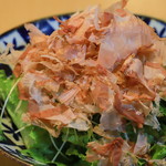 大量木魚絲韓式生菜沙拉