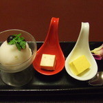 青山やまと - 朝ごはんです。