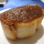 トラットリア・イル・グラディーノ - たまねぎバターパン