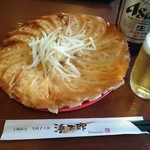 浜太郎 - 赤餃子とビール