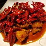 さけとさかな ばとん - 唐揚げのピリ辛甘酢炒め