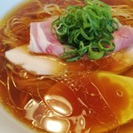 青森中華そば オールウェイズ - 無化調鶏豚醤油スープ