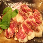 HANA - 熊本直送の馬肉の炙りカルパッチョ