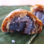 湘南冨士美 - かりんとう万十断面アップ