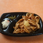 ほっともっと - 料理写真:しょうが焼き おかずのみ