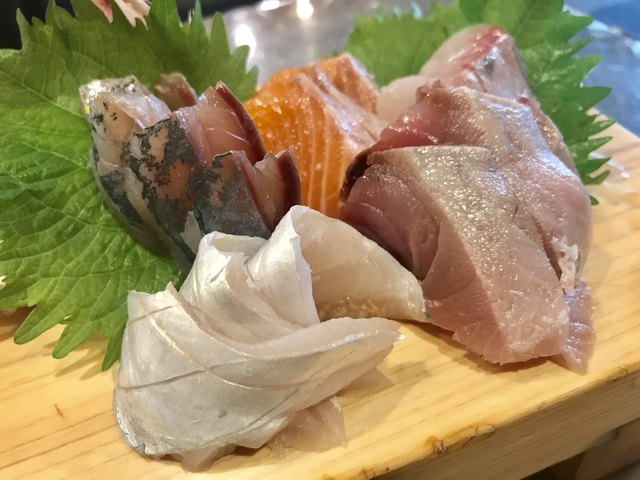 Seafood Yatai Okuman Taniroku Ten