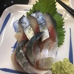 駅前酒場 - 生サバ。