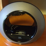 青山やまと - 携帯音楽プレーヤーのスピーカーも貸してくれます。