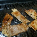 焼肉鴻漸 - 焼きました