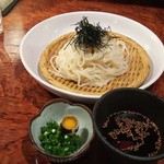 さば銀 - 夏の〆には五島うどん。ツルッと喉ごしの良さが心地よい逸品です。