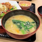 Ootoya - たっぷり野菜の麦みそ汁。