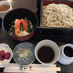 新潟名物布のり蕎麦とおいしい酒菜 きなせや. - ランチセット。今回はタラコとシラス。
