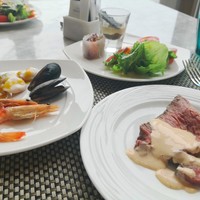 シースケープ テラス・ダイニング - 