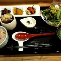 ヒル薬膳粥・ヨル貝料理カイノクチ - 薬膳粥セット