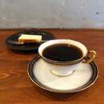 ハミングバードコーヒー - 深煎りビターブレンド。