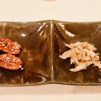 崎陽軒本店 嘉宮 - おつまみ: 胡桃&搾菜