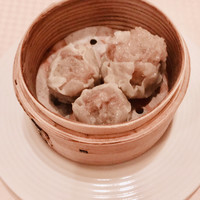 崎陽軒本店 嘉宮 - 崎陽軒のシウマイ食べ比べ
                      特製シウマイ&昔ながらのシウマイ