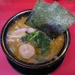 上越家 - 中盛ラーメン＋トッピング味付玉子