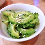 沖縄大衆酒場 島人 - ゴーヤナムル（３３０円）