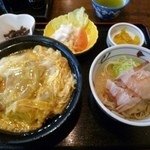 越前蕎麦 見吉屋 - おすすめ定食S     卵カツ丼、おろしそば、ポテトサラダ、きゃら蕗、漬け物