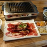 牛たん大好き 焼肉はっぴぃ - はっぴぃのランチ\880(19-07)