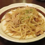 이자카야・텐 - 豚もやし炒め530円