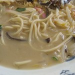 井手ちゃんぽん - 麺はチャンポンの麺