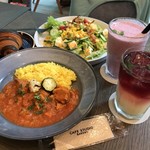 CAFE STUDIO BAKERY - 2人のランチ