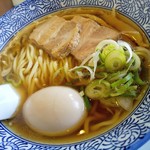 めんや 安寿 - 中華そば（太麺）