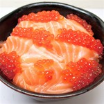 サーモンといくらの親子丼