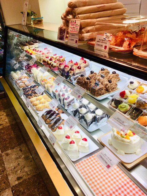 ローヤル Royal 三宮 神戸市営 ケーキ 食べログ