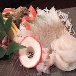 かもめ食堂 - カレイの刺し身