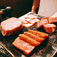 焼肉すどう 春吉 - スタート したら定番赤身～初っ端からシャトブリミニステーキ♡美味しいね～