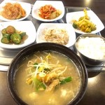 Mikawon - スープ定食