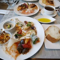 The Grill on 30th - 少しずつ色々食べたい
                    と思ったらてんこ盛り(笑)