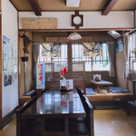 中村五平餅店 - 小上がりもありです。